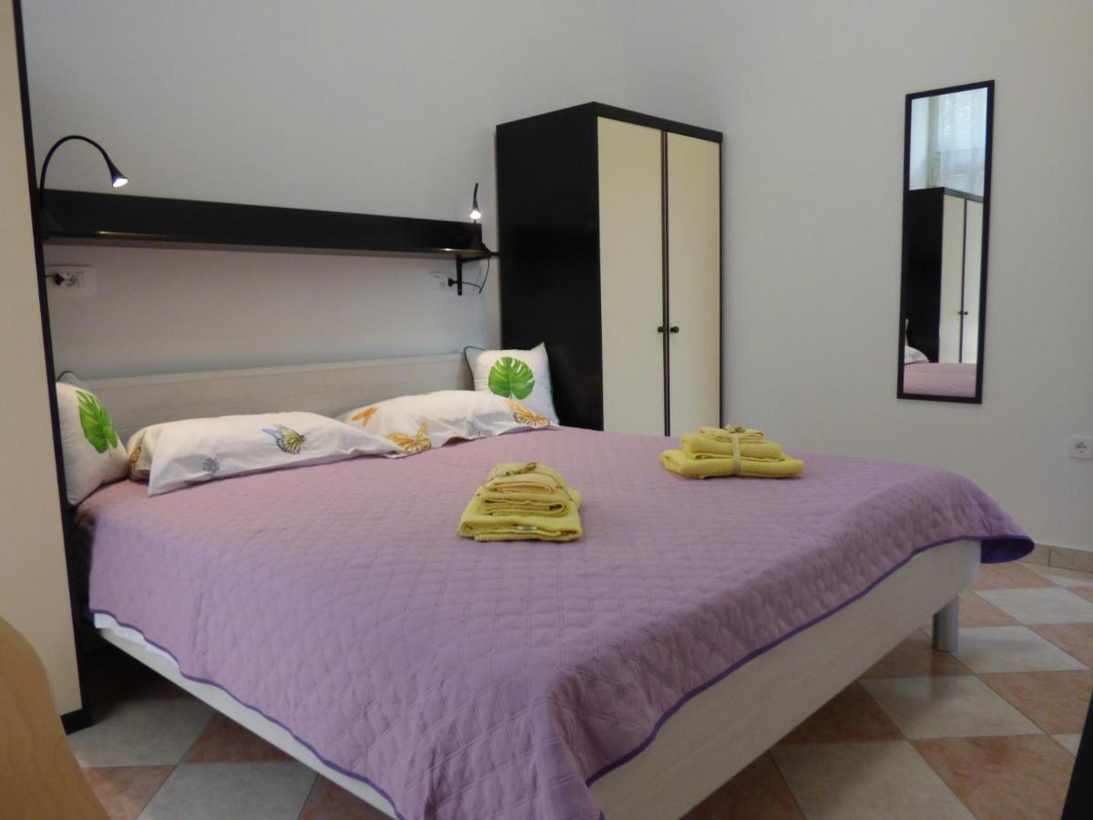 Apartman Mira スプリト エクステリア 写真