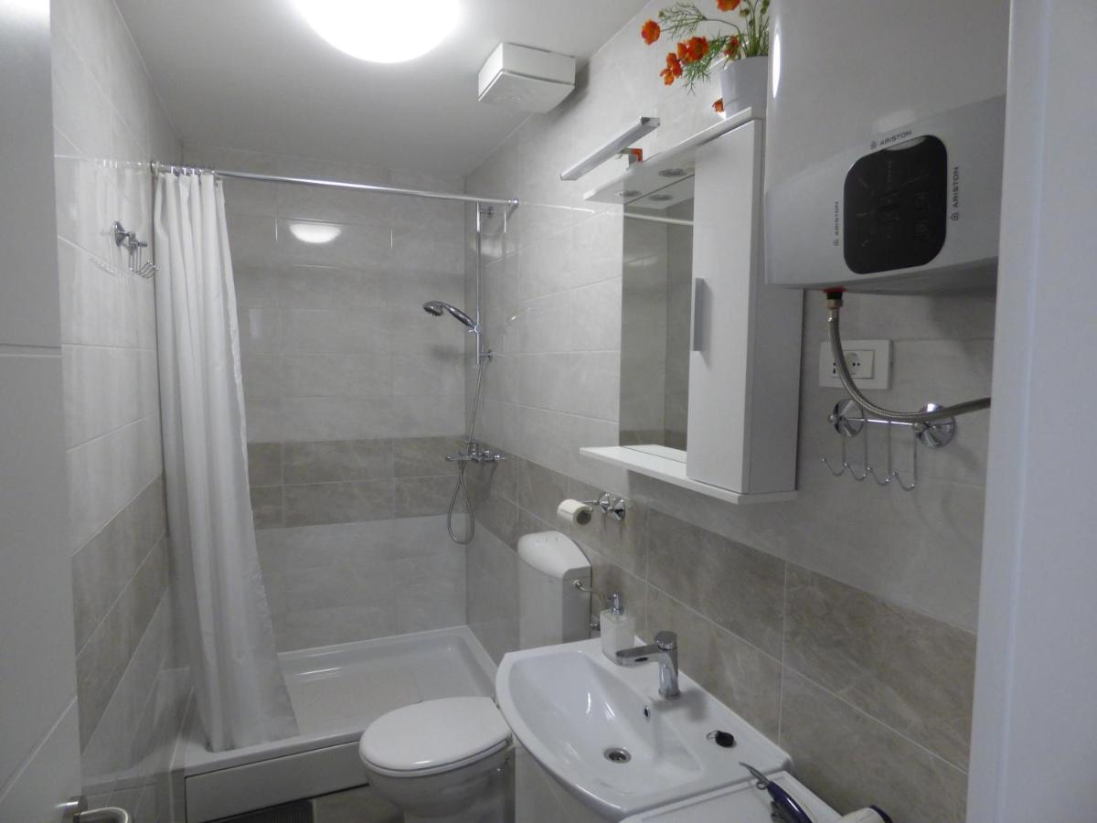 Apartman Mira スプリト エクステリア 写真