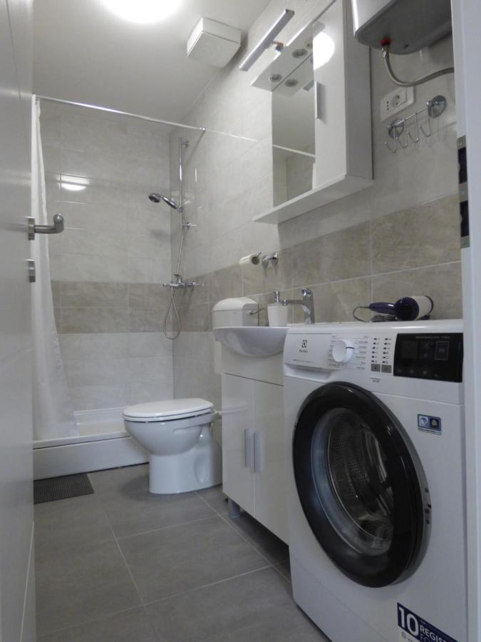 Apartman Mira スプリト エクステリア 写真